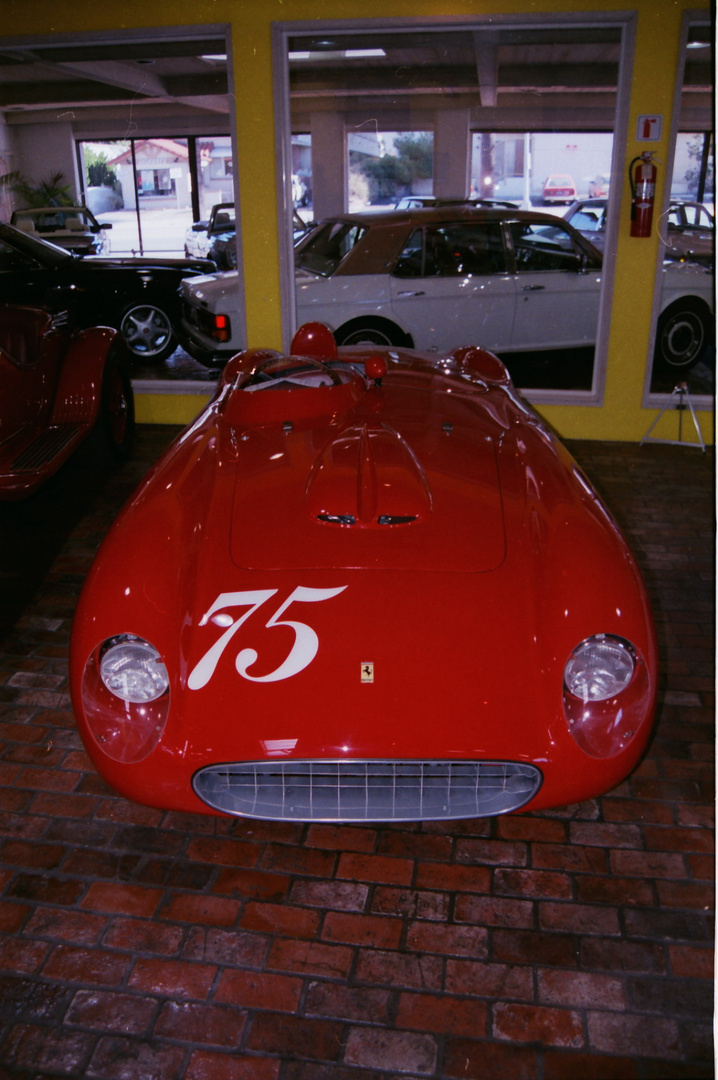 Ferrari 14