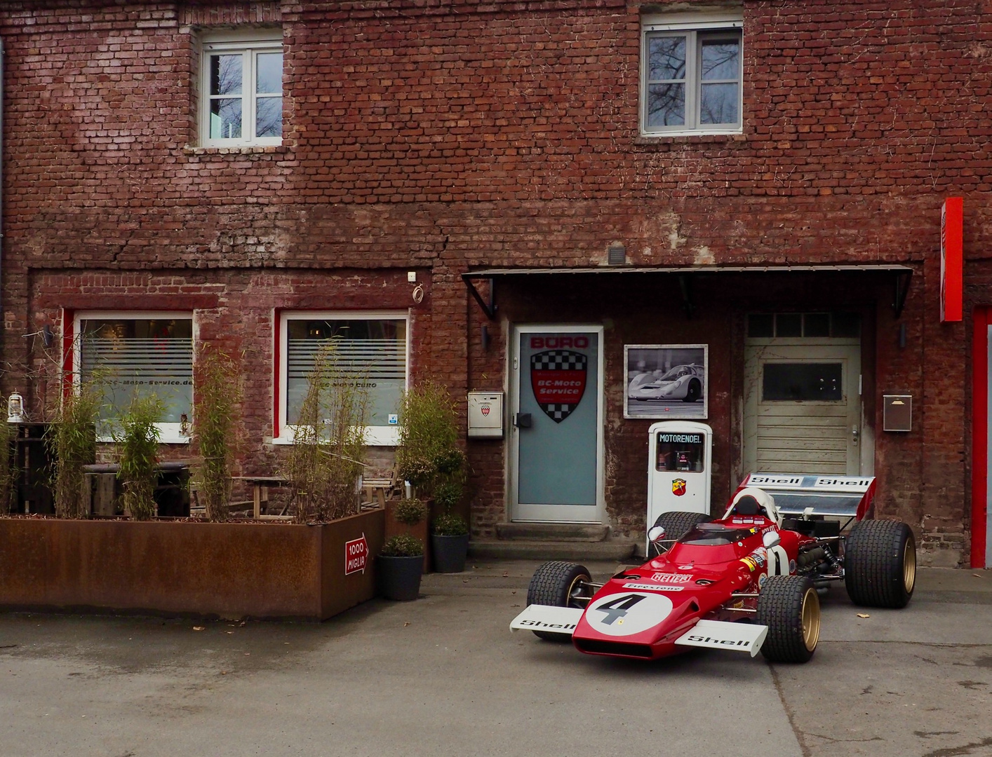 Ferrari 312 B2...