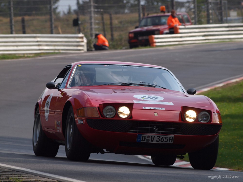 Ferrari 365 GTB / 4