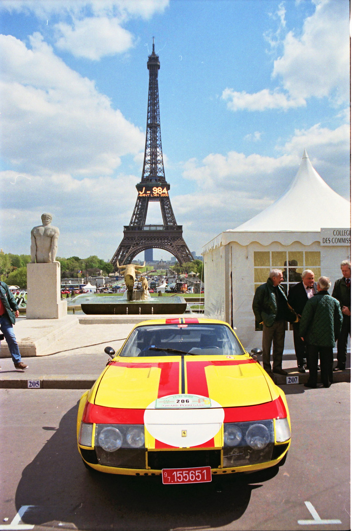 Ferrari 365 GTB_4 Daytona