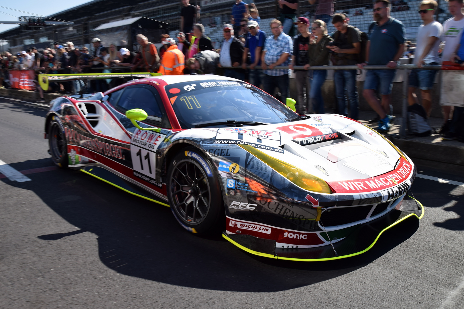 Ferrari 488 GT3 bei der VLN 5 2018