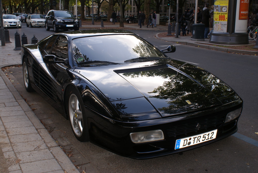 Ferrari 512 TR