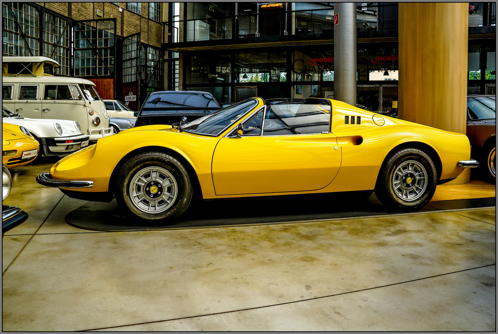 Ferrari Dino 246 GTS Targa