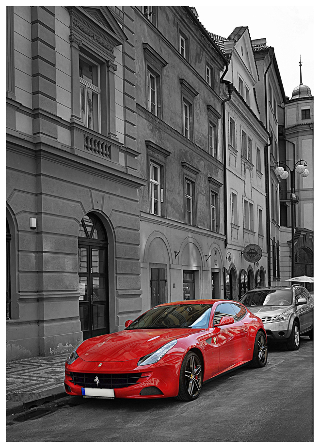 FERRARI-FF