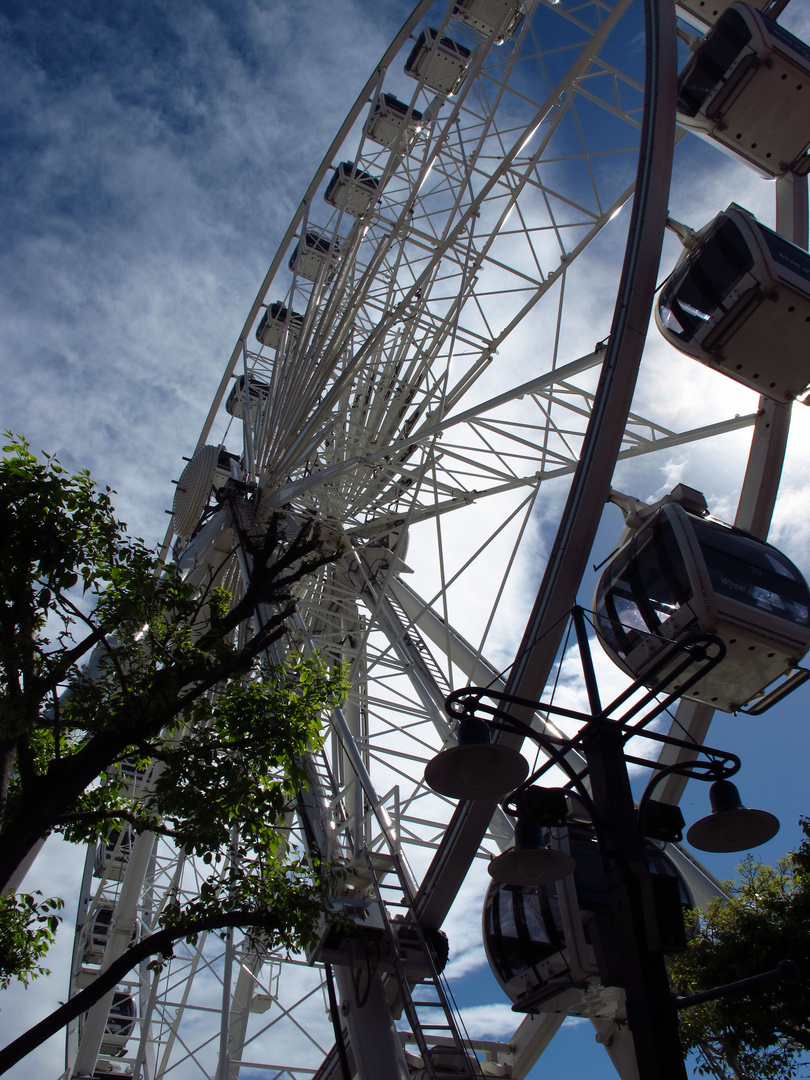 Ferris wheel