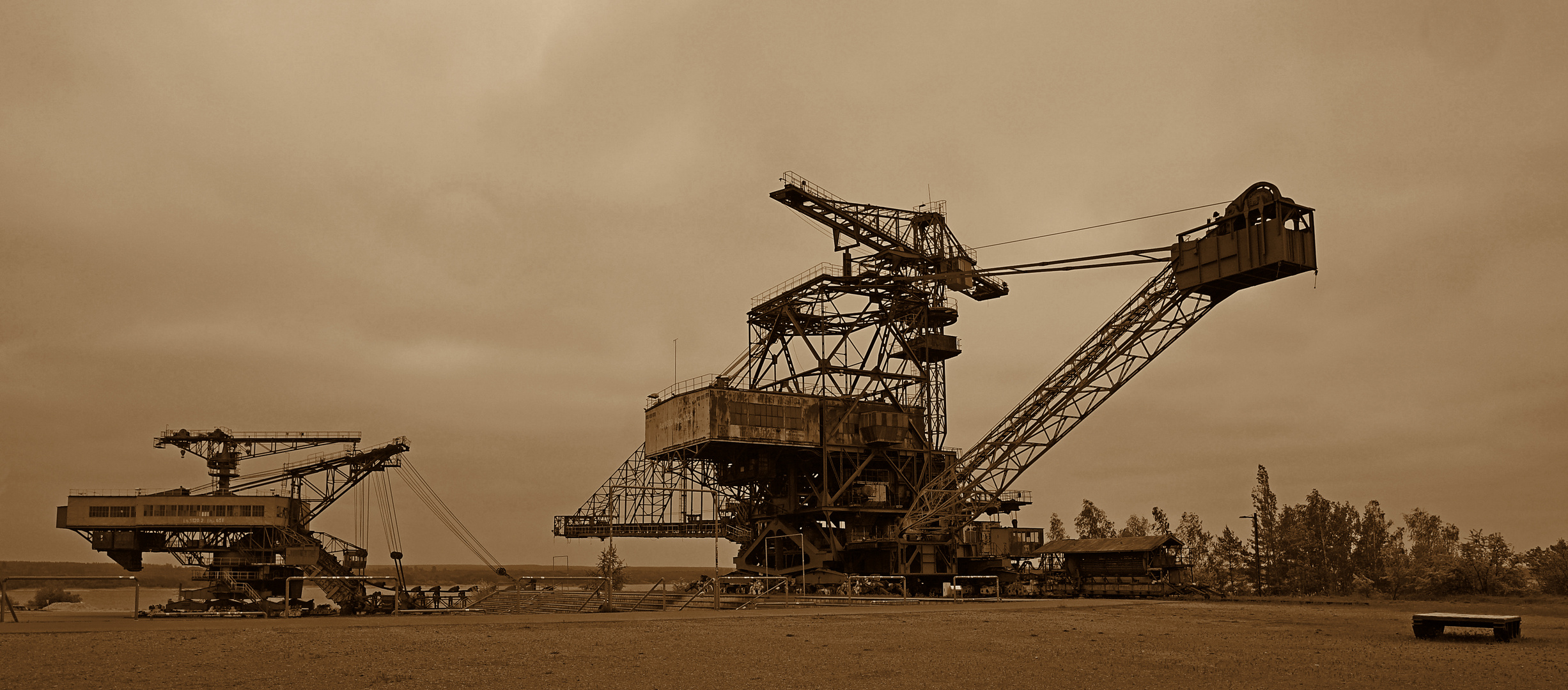 Ferropolis - Bagger Mosquito und Mad Max