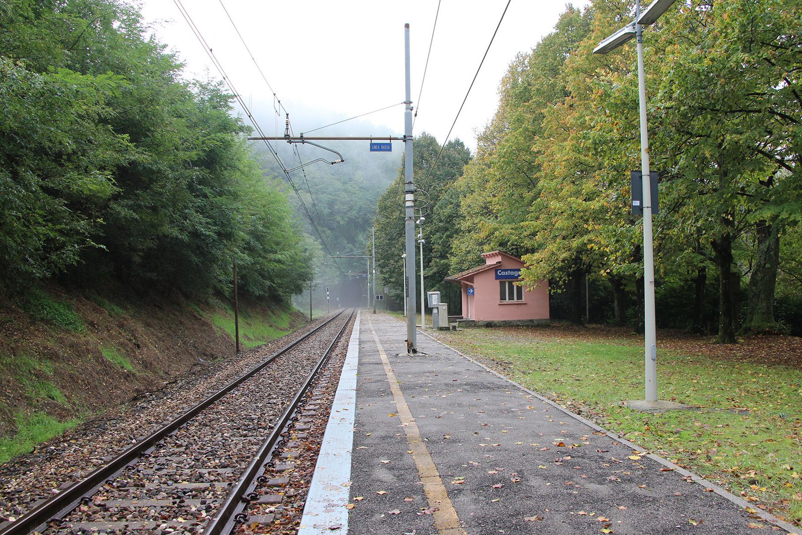 Ferrovia Porrettana, la fermata di Castagno