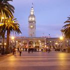 Ferry Building am Abend