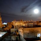 Fès at night