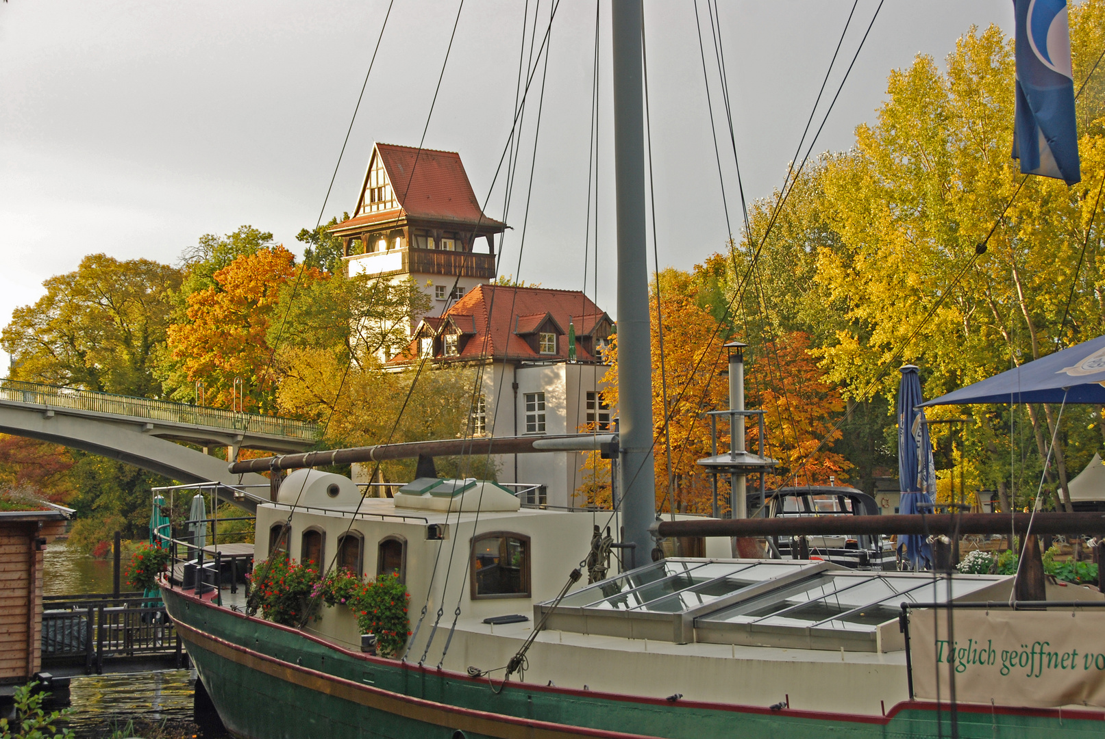 fest vor Anker