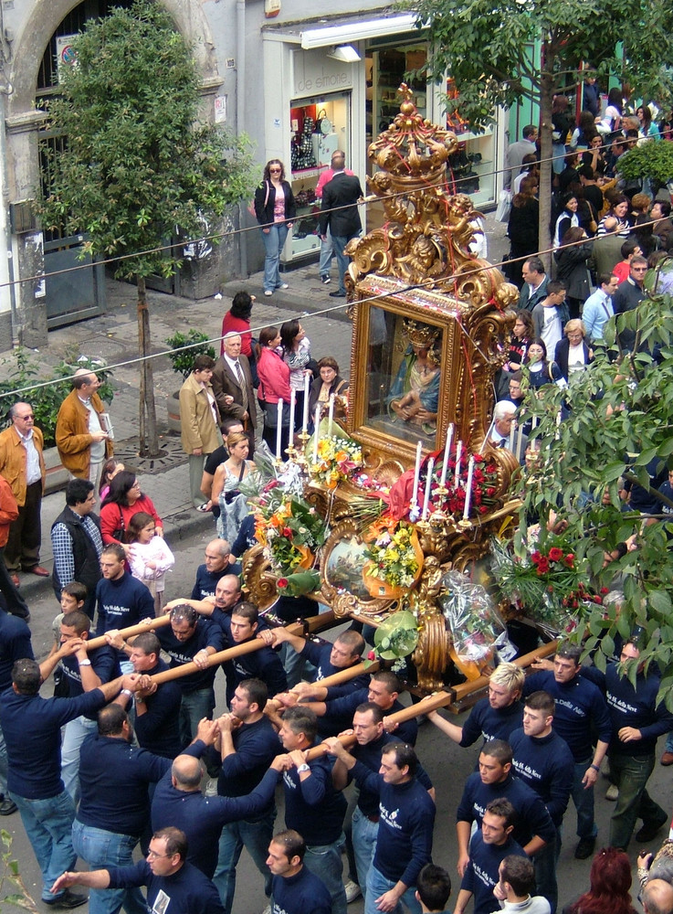 Festa della Madonna della neve , processione