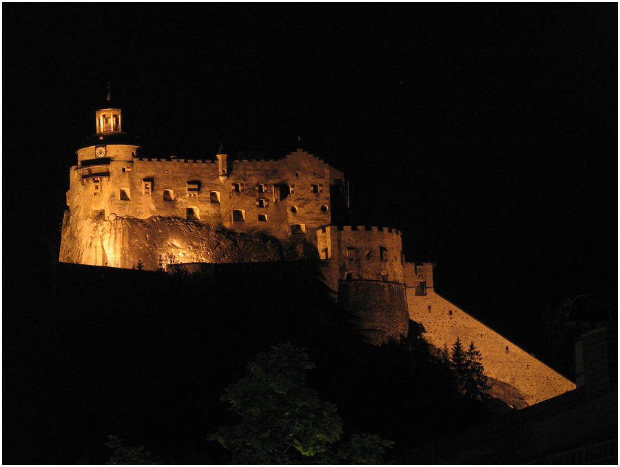 Feste Hohenwerfen by night