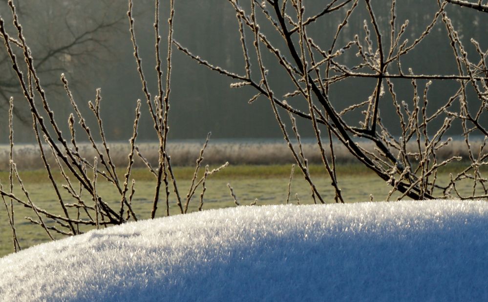 festes Wasser: Schneekristalle von Michavw 