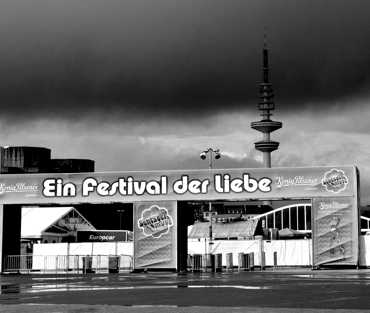 Festival der Liebe in schwarzweiß