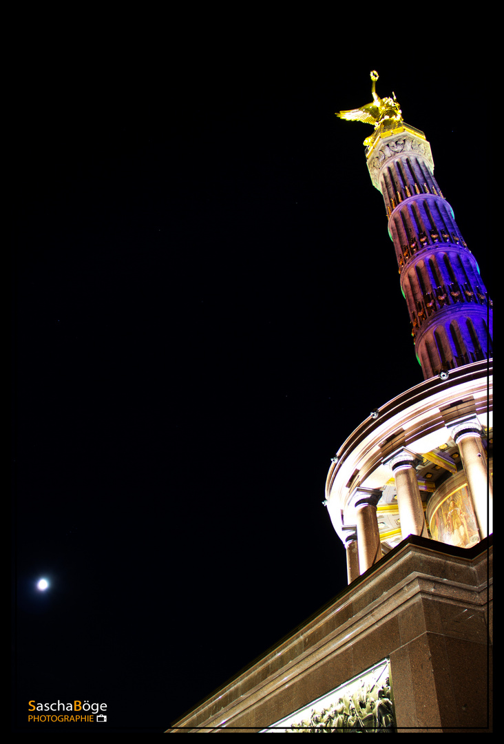 Festival of Lights 2011 Siegessäule 1