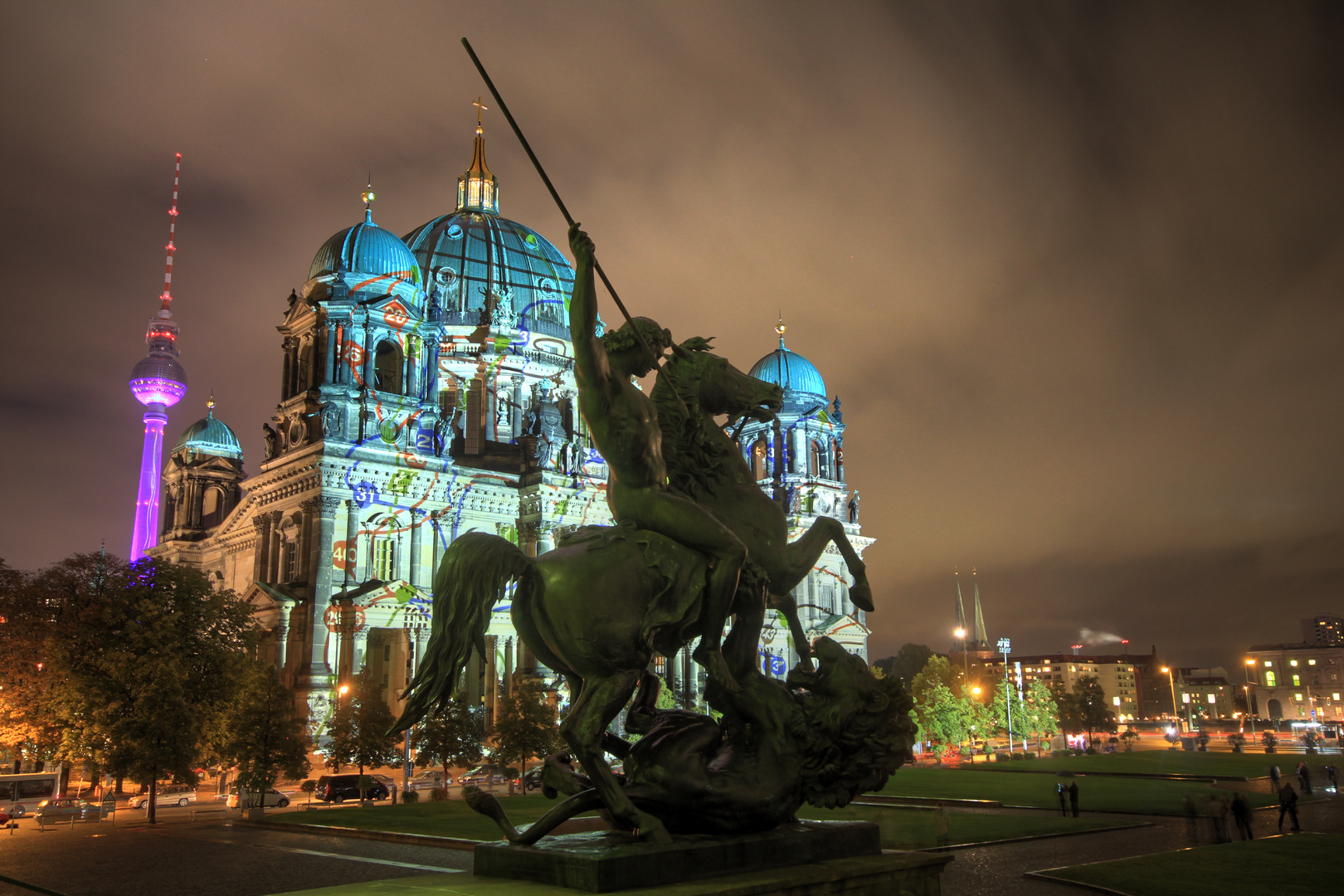 Festival of Lights 2012 - Berliner Dom und Fernsehturm