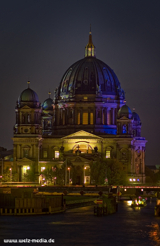 Festival of Lights - Berliner Dom #c (RAW)