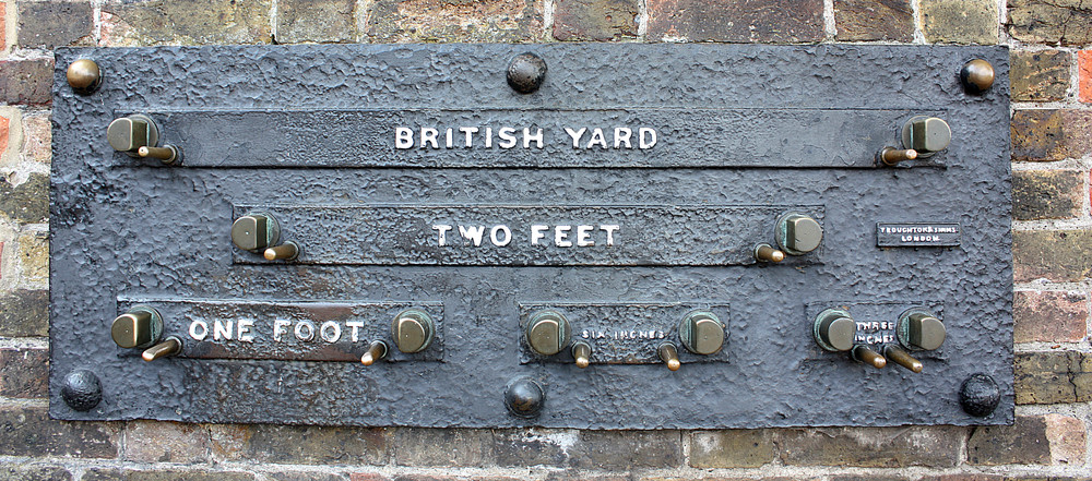 Festlegung englischer Maßeinheiten in dem Observatorium Greenwich