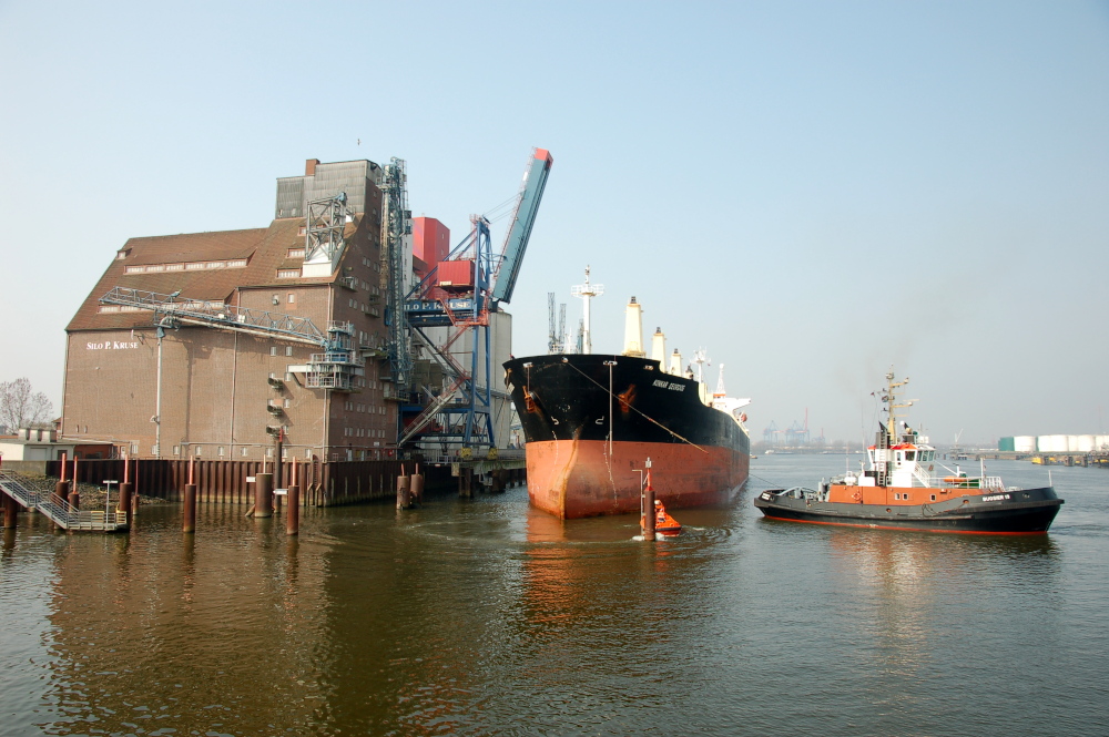 Festmachen am Silo