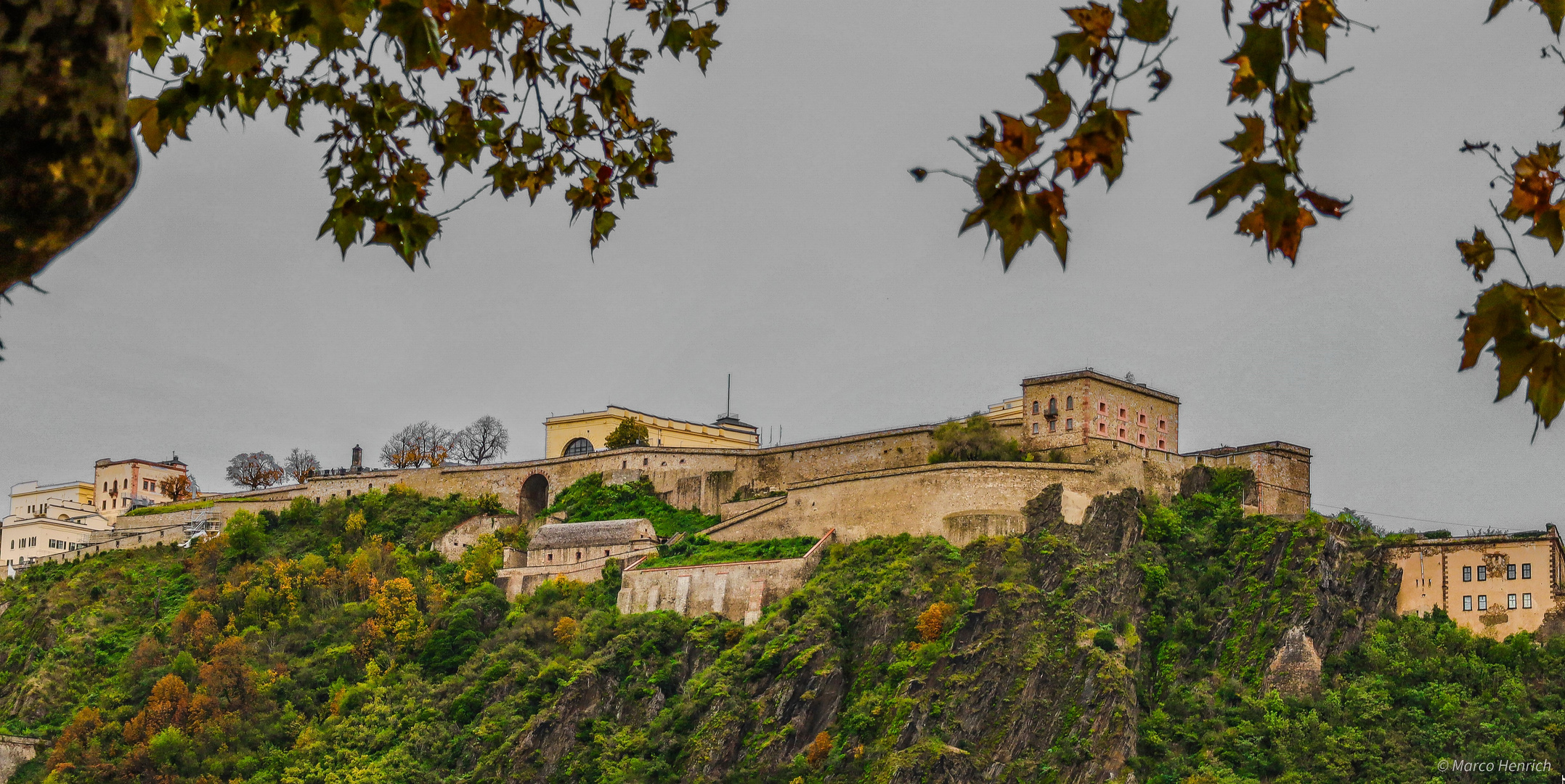 Festung Ehrenbreitstein bei Tag