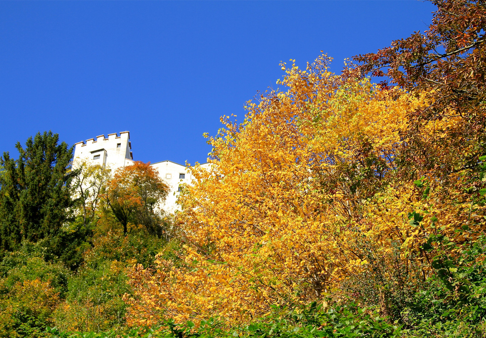 Festung im Herbst