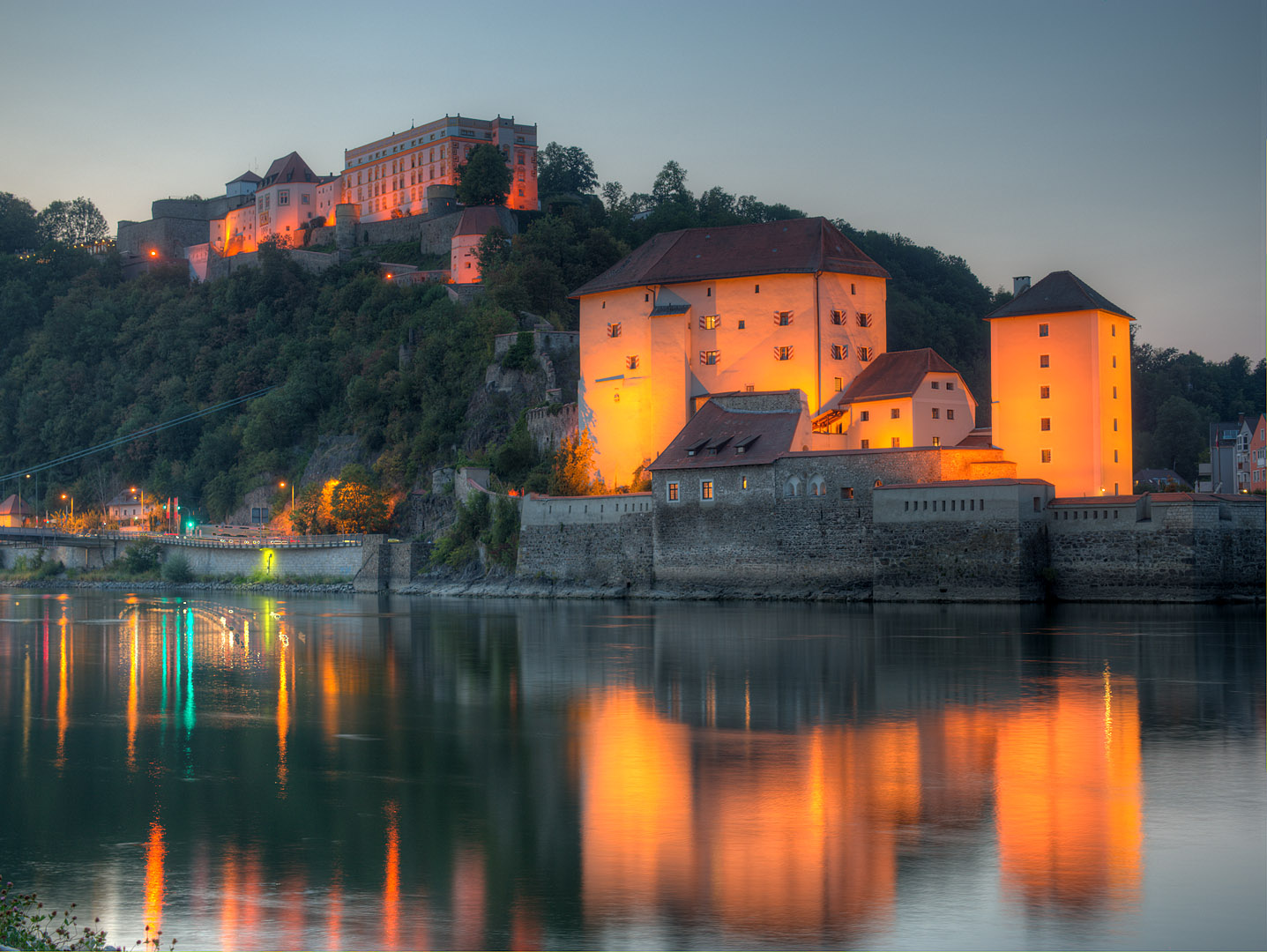 Festung in der Dämmerung