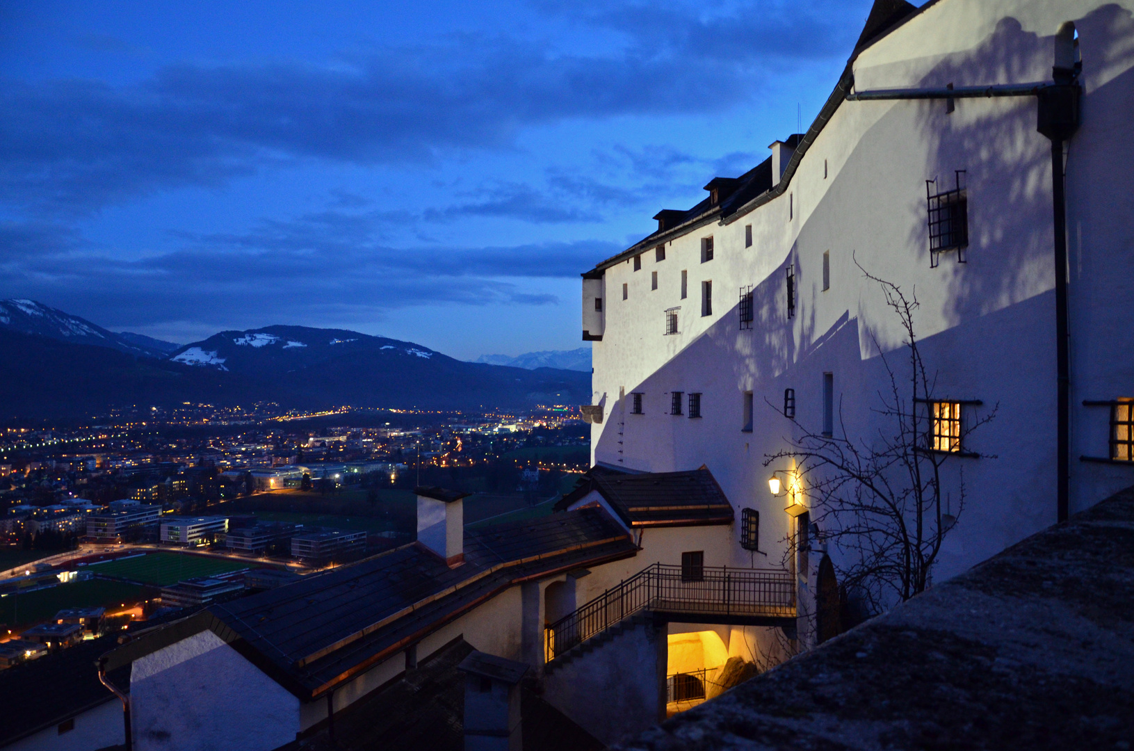 Festung in Salzburg bei Nacht