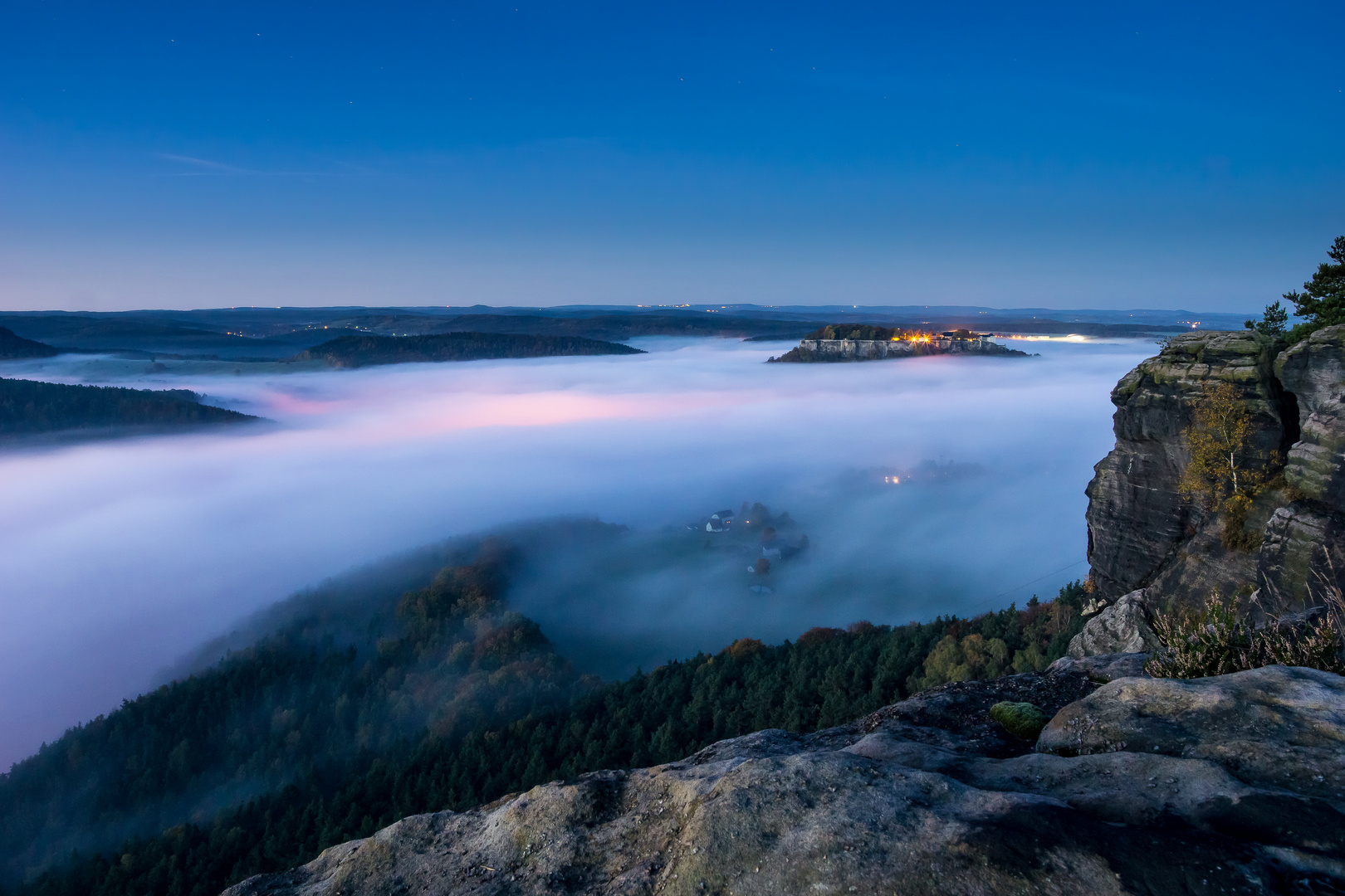 Festung Königstein im Nebel