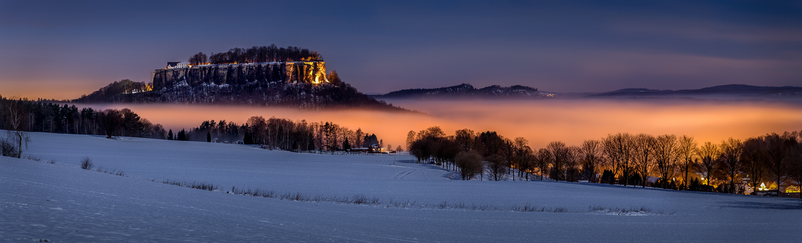 Festung Königstein zur blauen Stunde