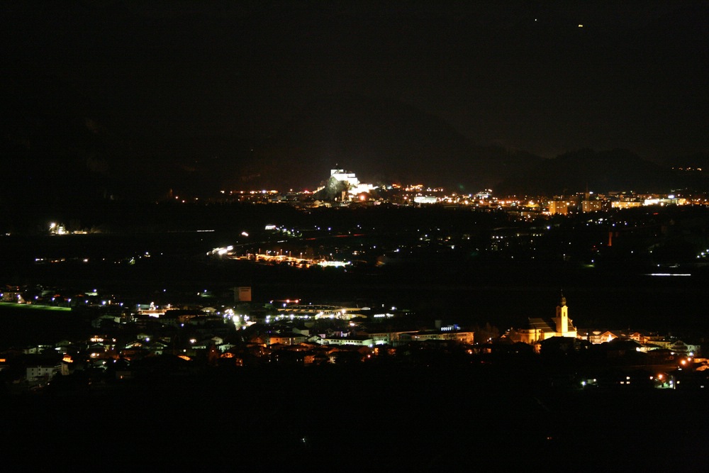 Festung Kufstein bei Nacht