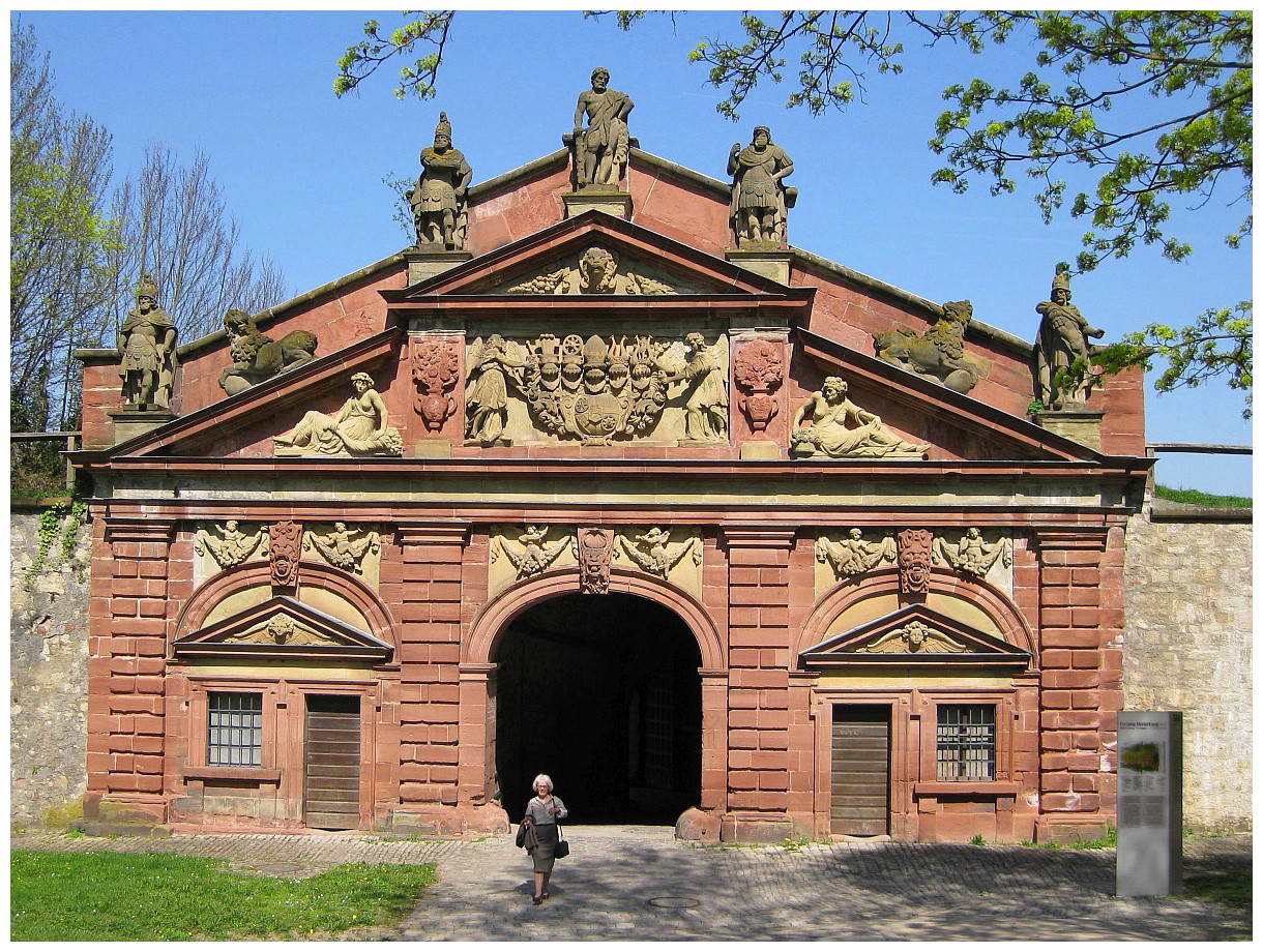 Festung Marienberg Neutor