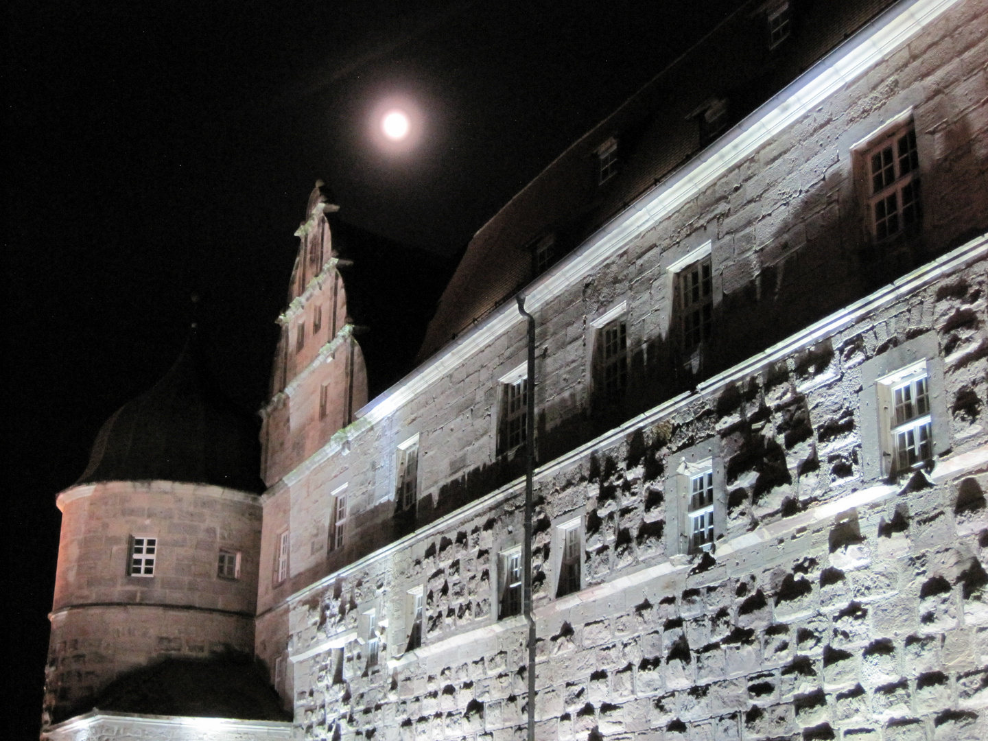 Festung Rosenberg mit Vollmond