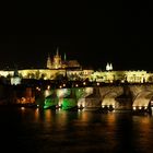 Festung von Prag mit Karlsbrücke im Vordergrund