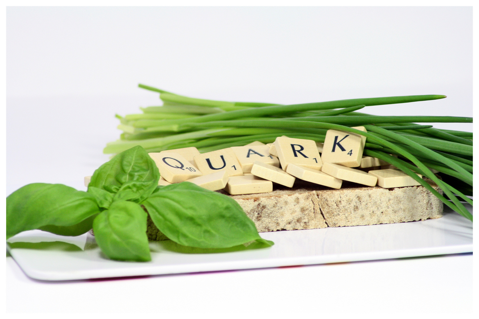 fett Kräuterquark auf Vollkornbrot Foto &amp; Bild | projekte, kreativ ...