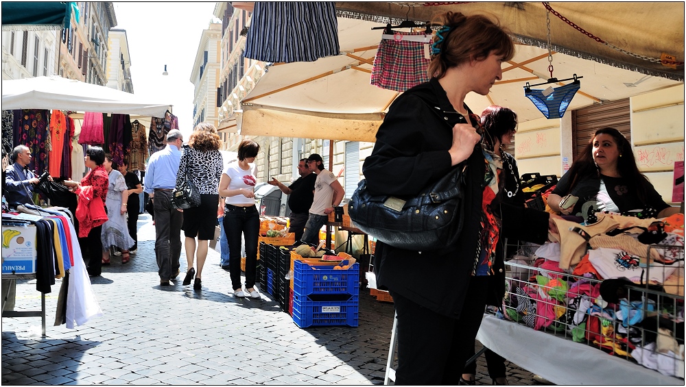 ... Fetzenmarkt ...