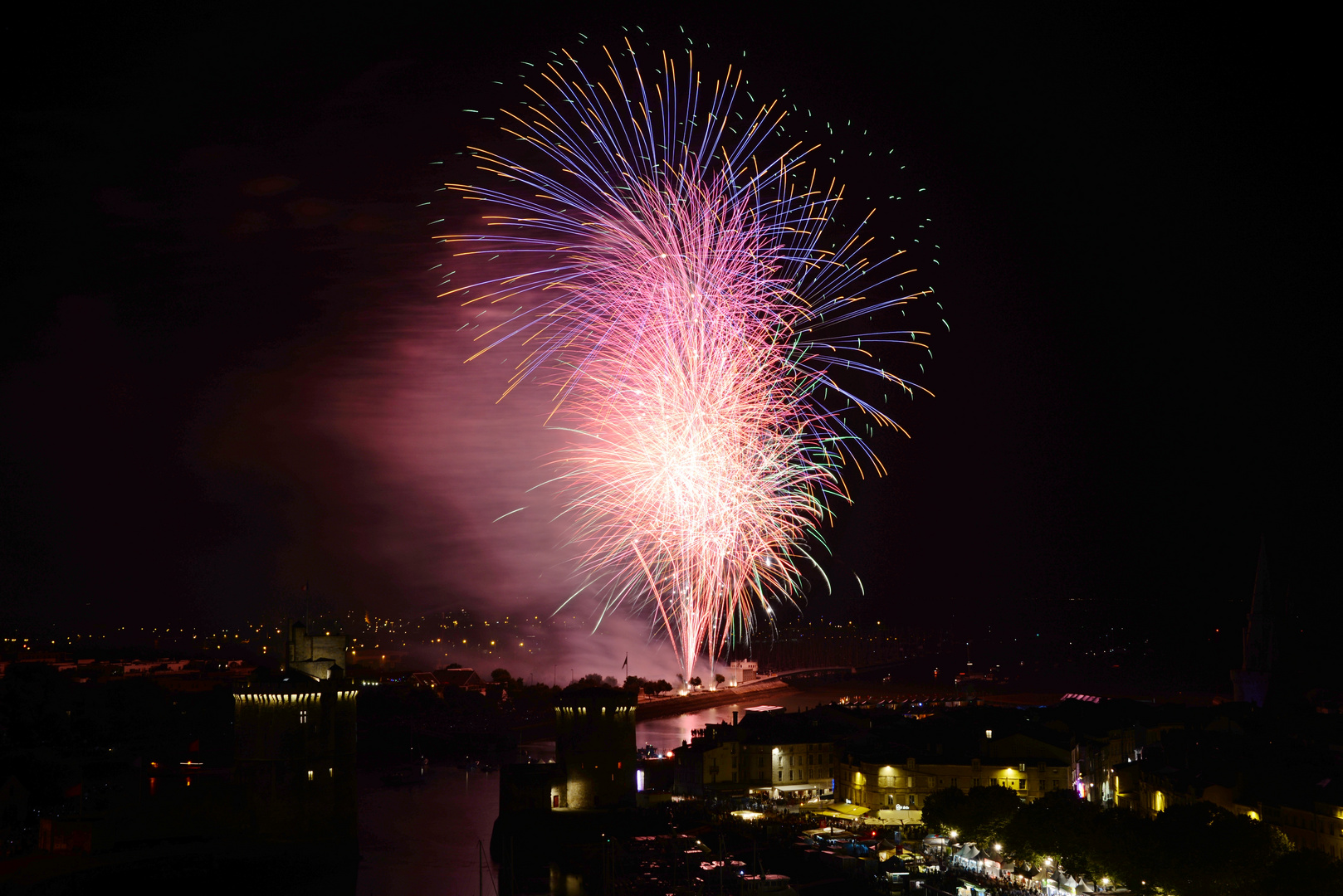 feu d'artifice 14 juillet à La Rochelle