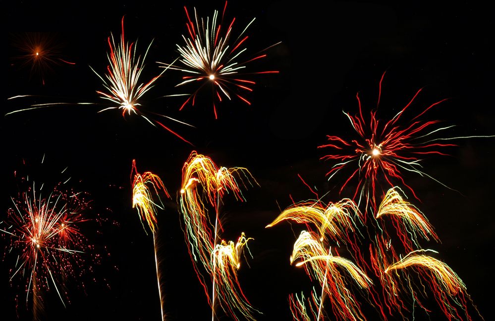 Feu d’artifice 8  --  Bouquet 1  ---  Feuerwerk 8  --  Finale 1