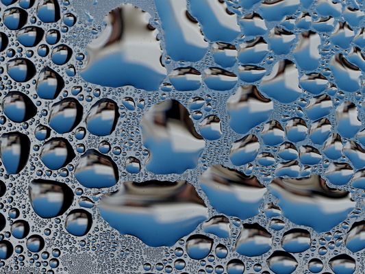 Feuchte Fensterscheiben bei klirrender Kälte draussen ...