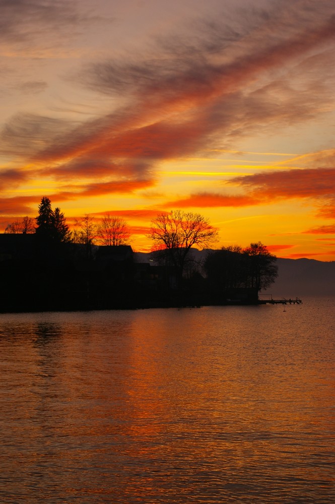 Feuer am Attersee