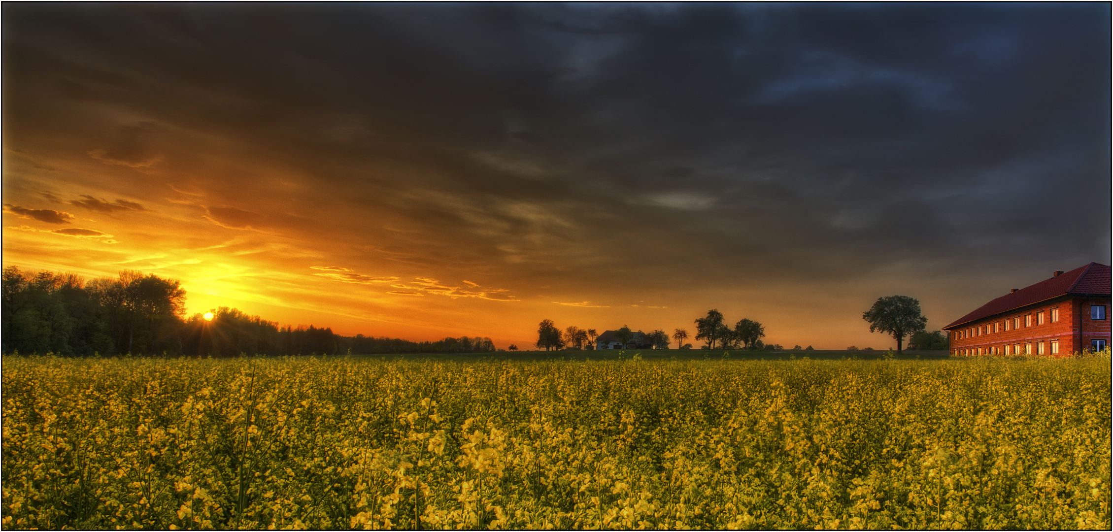 Feuer am Himmel