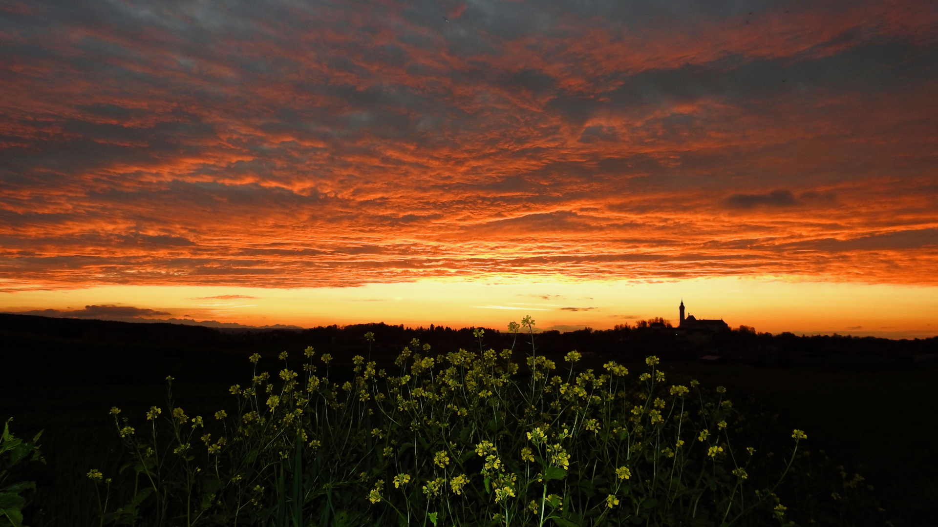 Feuer am Himmel