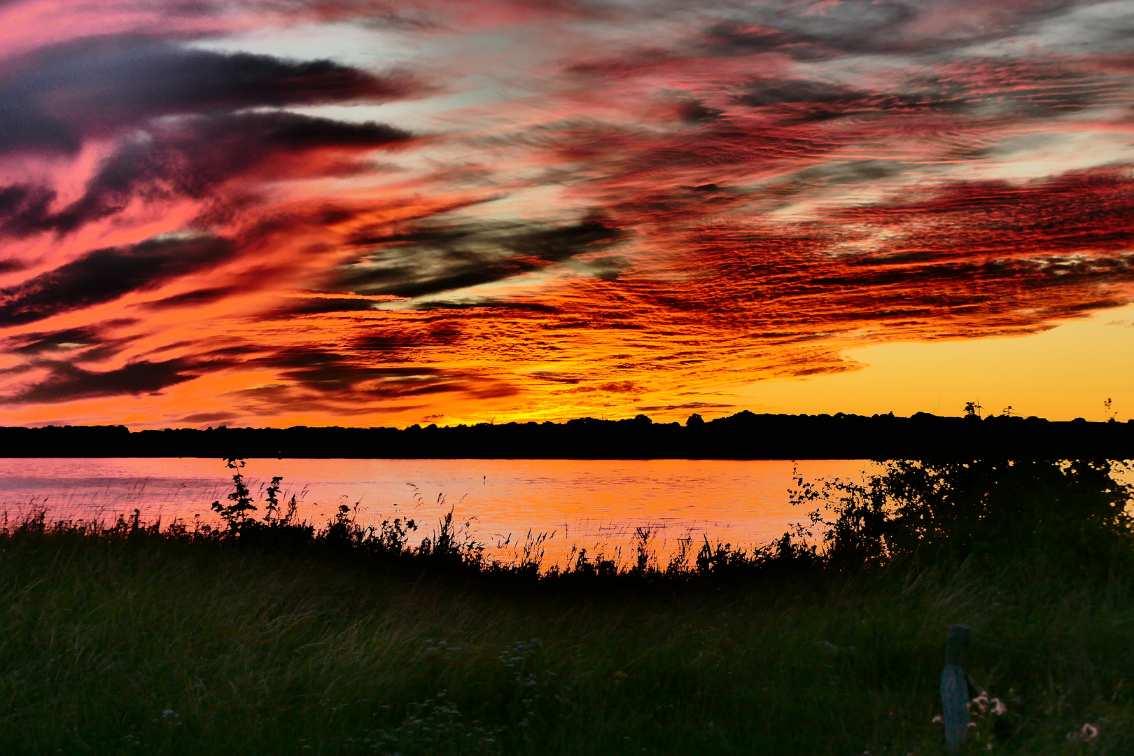 Feuer am Himmel