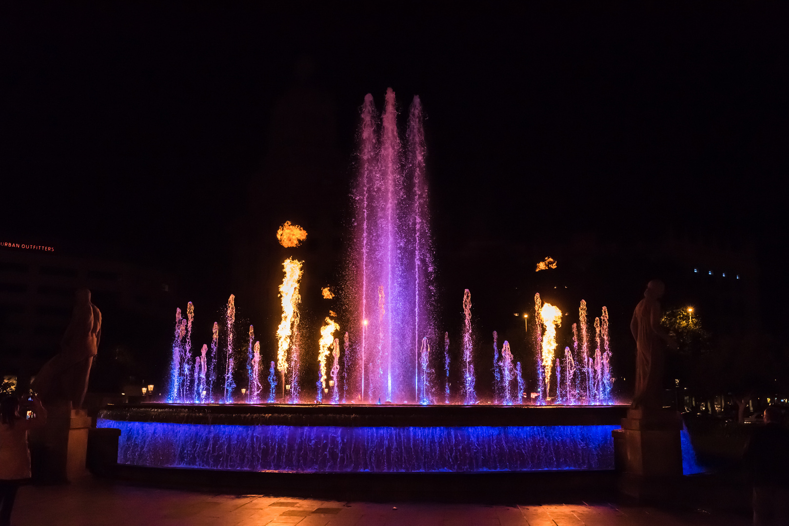 Feuer-Brunnen am Plaza Catalunya, Barcelona