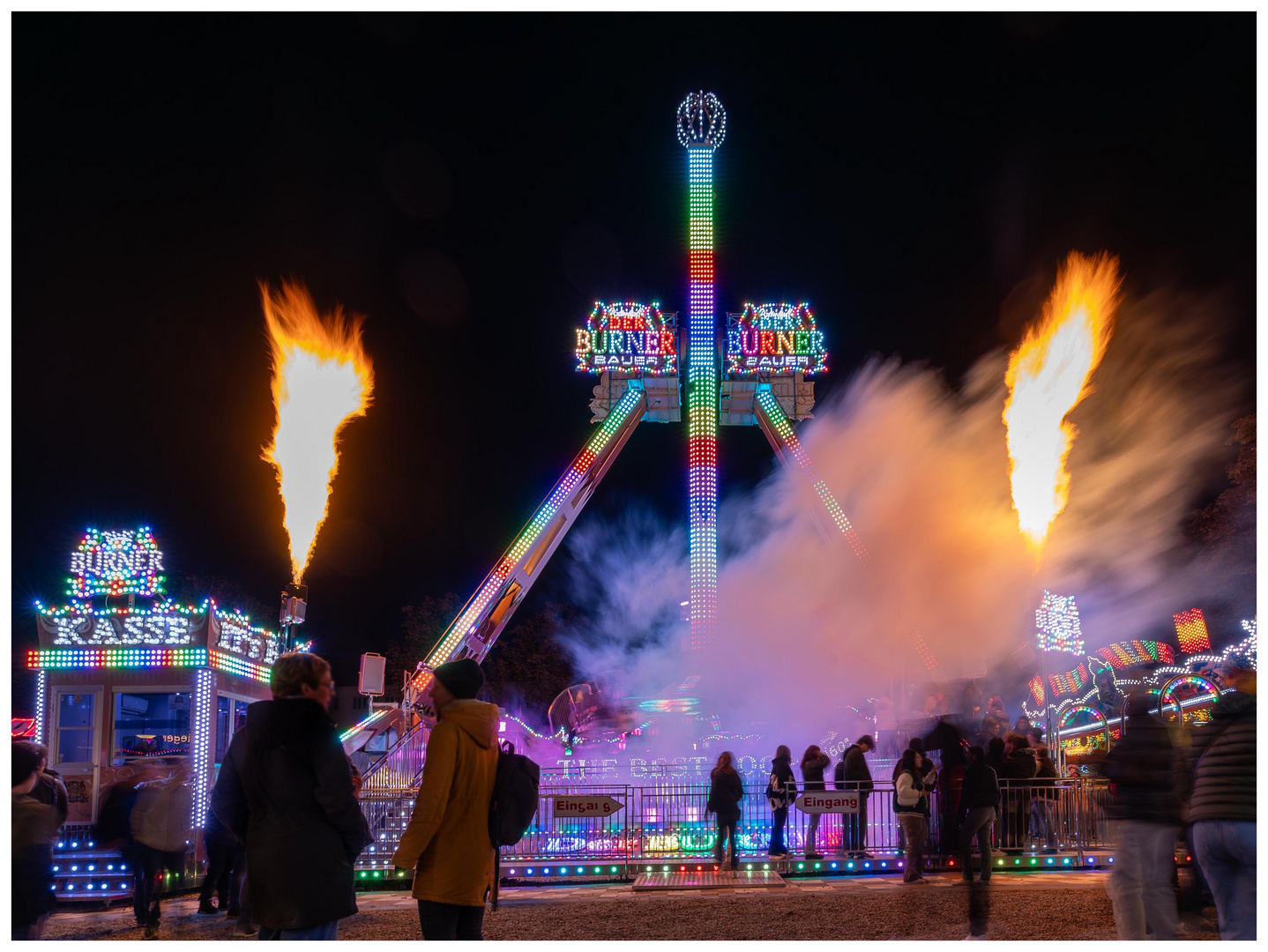 Feuer gemischt mit Technik