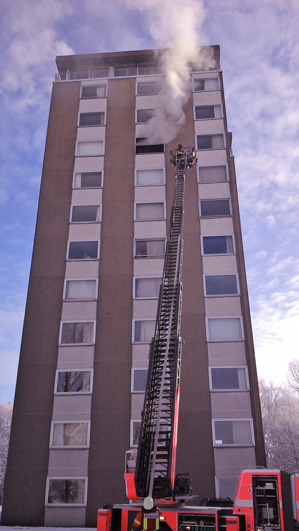 Feuer im Hochhaus Solariummann Fotograf aus Braunschweig