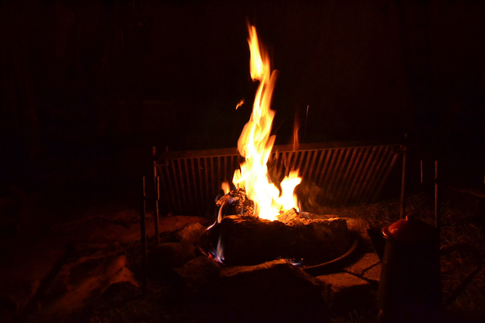 Feuer im Tipi