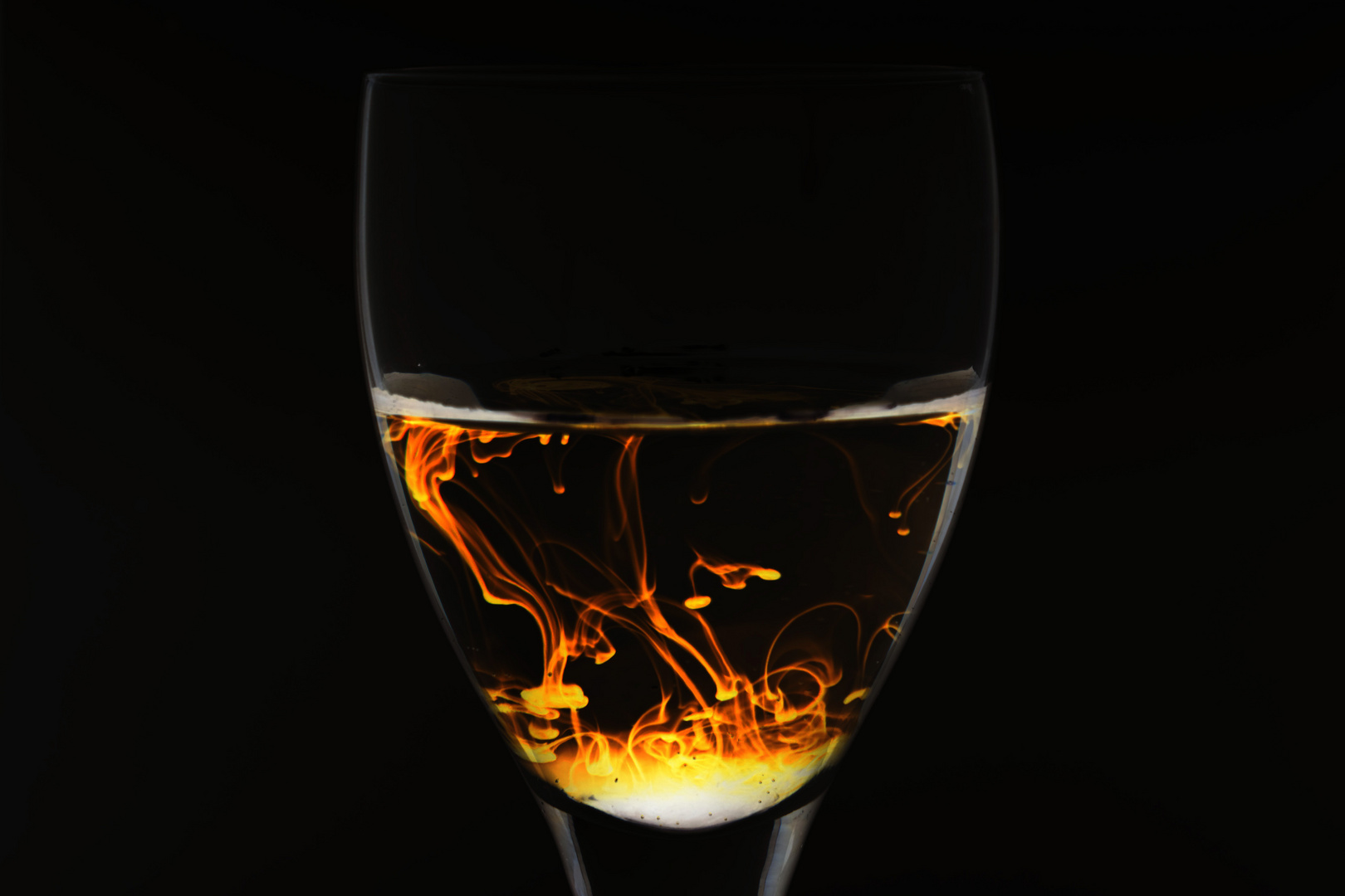 Feuer im Weinglas