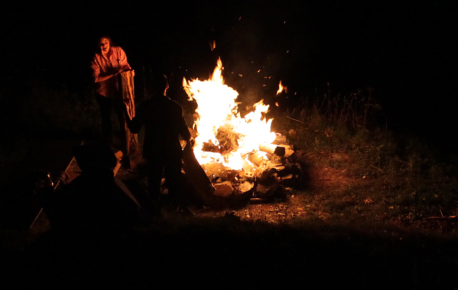 Feuer in der Nacht