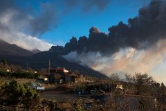 Feuer & Rauch über La Palma