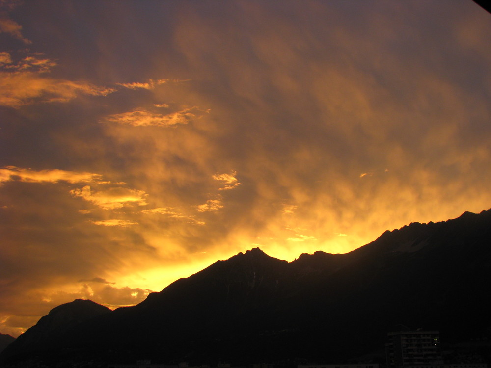 Feuer über Innsbruck